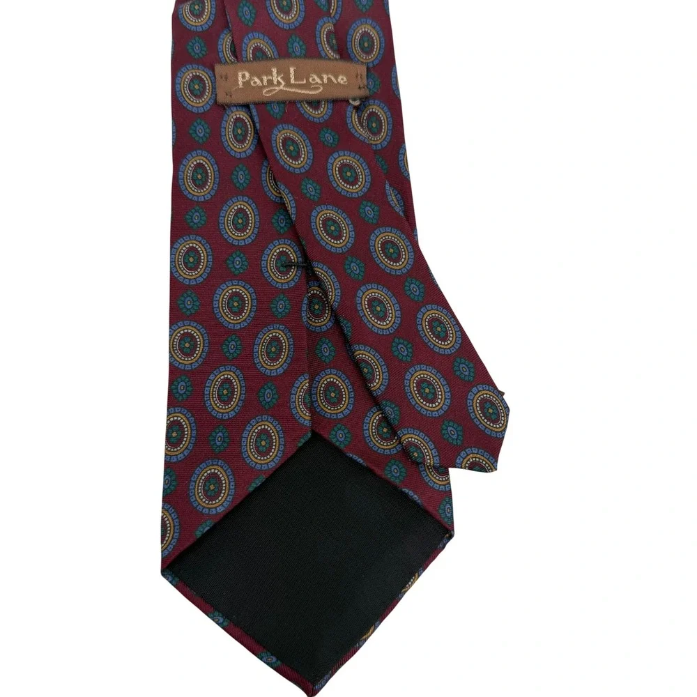 Park Lane Mens Burgundy Medallion‎ Print 100% Italian Silk Handmade Necktie Tie